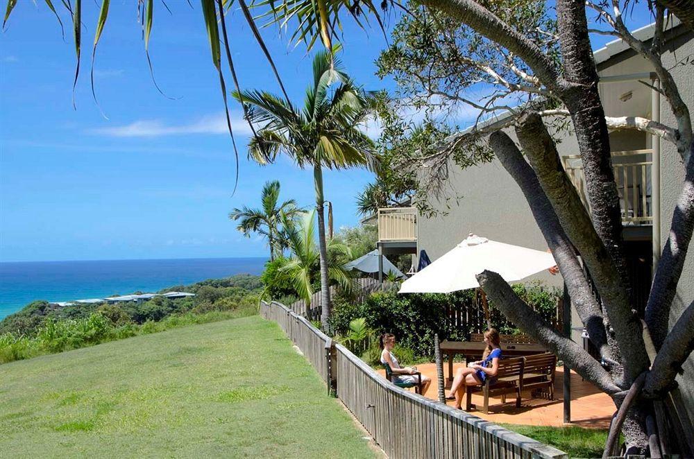 Pandanus Palms Holiday Resort Point Lookout Exterior photo